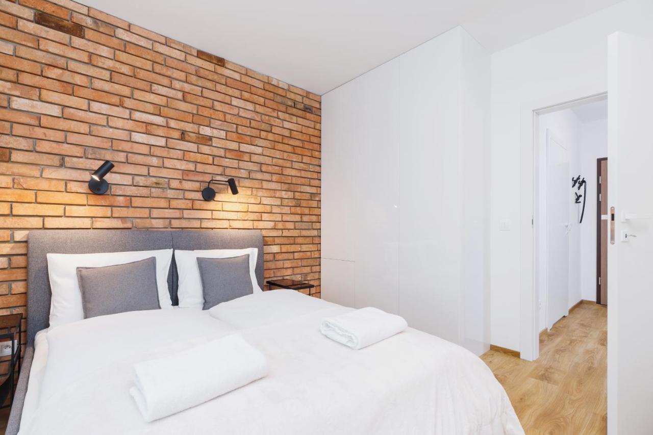 Apartments Supernova Near Tauron Arena By Noclegi Renters 크라쿠프 외부 사진
